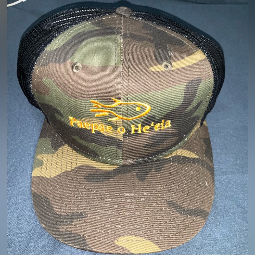 Paepae o he’eia camo hat